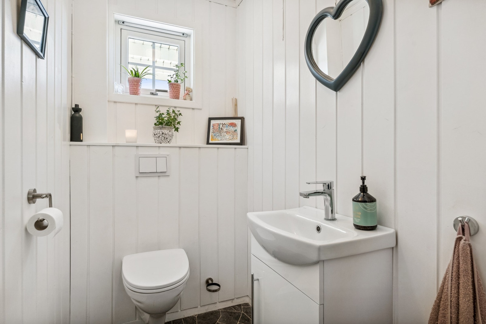 Toalettrom 1. etg. Galleribilde