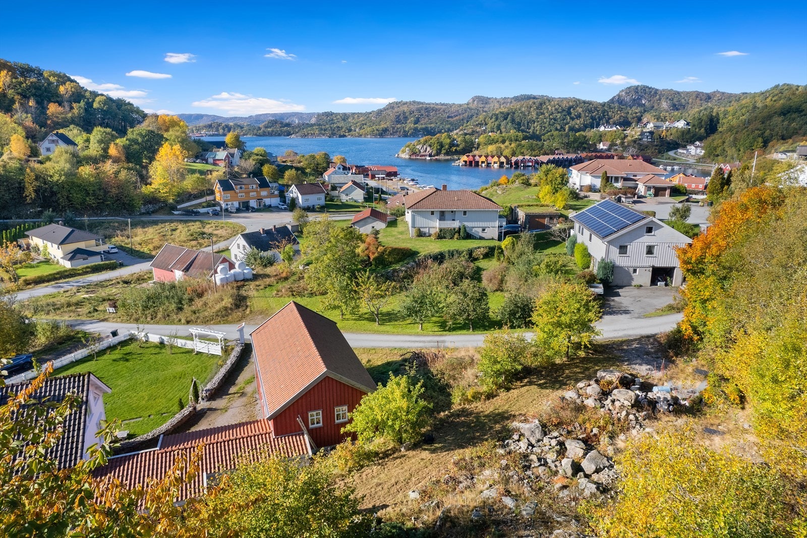 Sollia 24, en romslig og solrik tomt Galleribilde