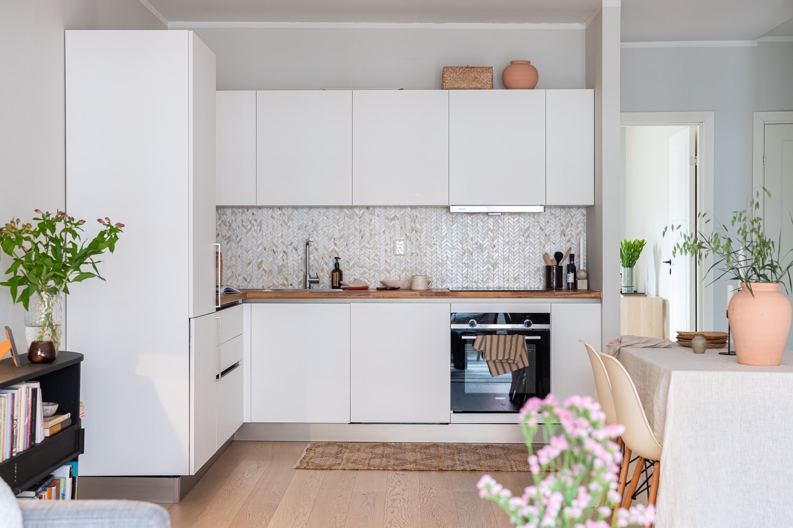 Krogsveen v/Sindre Nyhus har gleden av å presentere denne flotte 3-roms leiligheten på St. Hanshaugen! Galleribilde