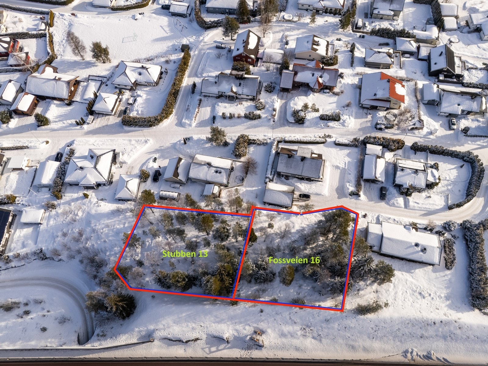 Gnr. 90, bnr. 190 er en eiet tomt på 1 141 og gnr. 90, bnr. 192 er en eiet tomt på 1 211 m². Galleribilde