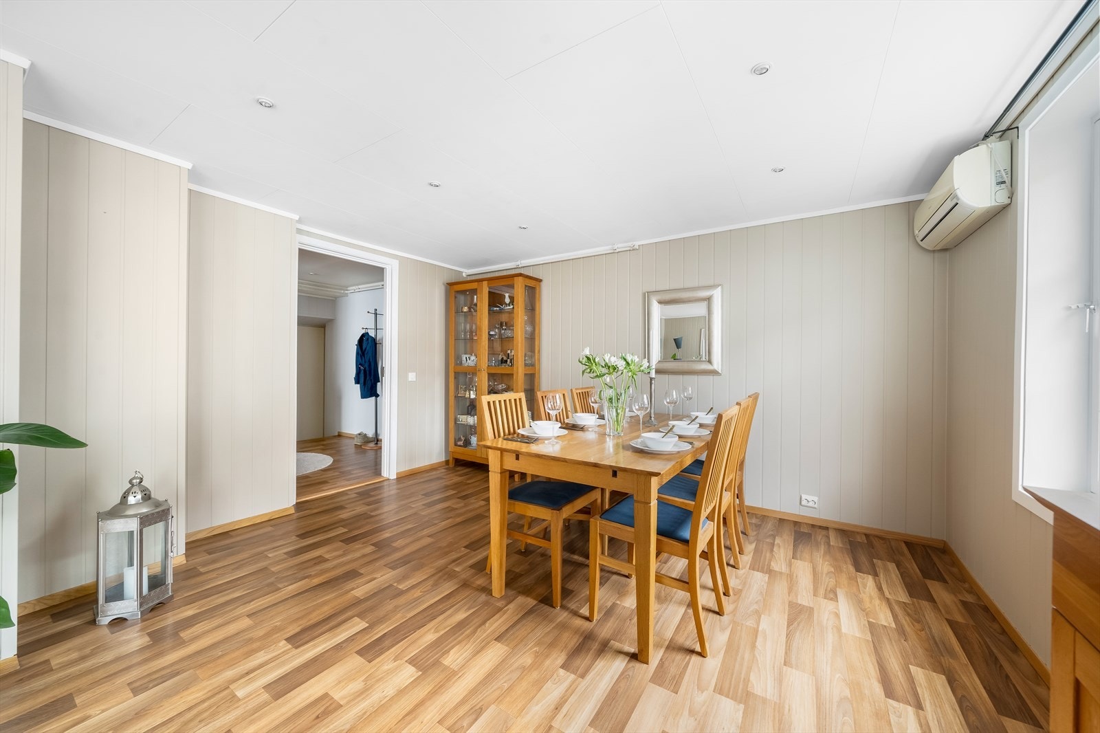 God plass til gjester og sosiale sammenkomster. Galleribilde