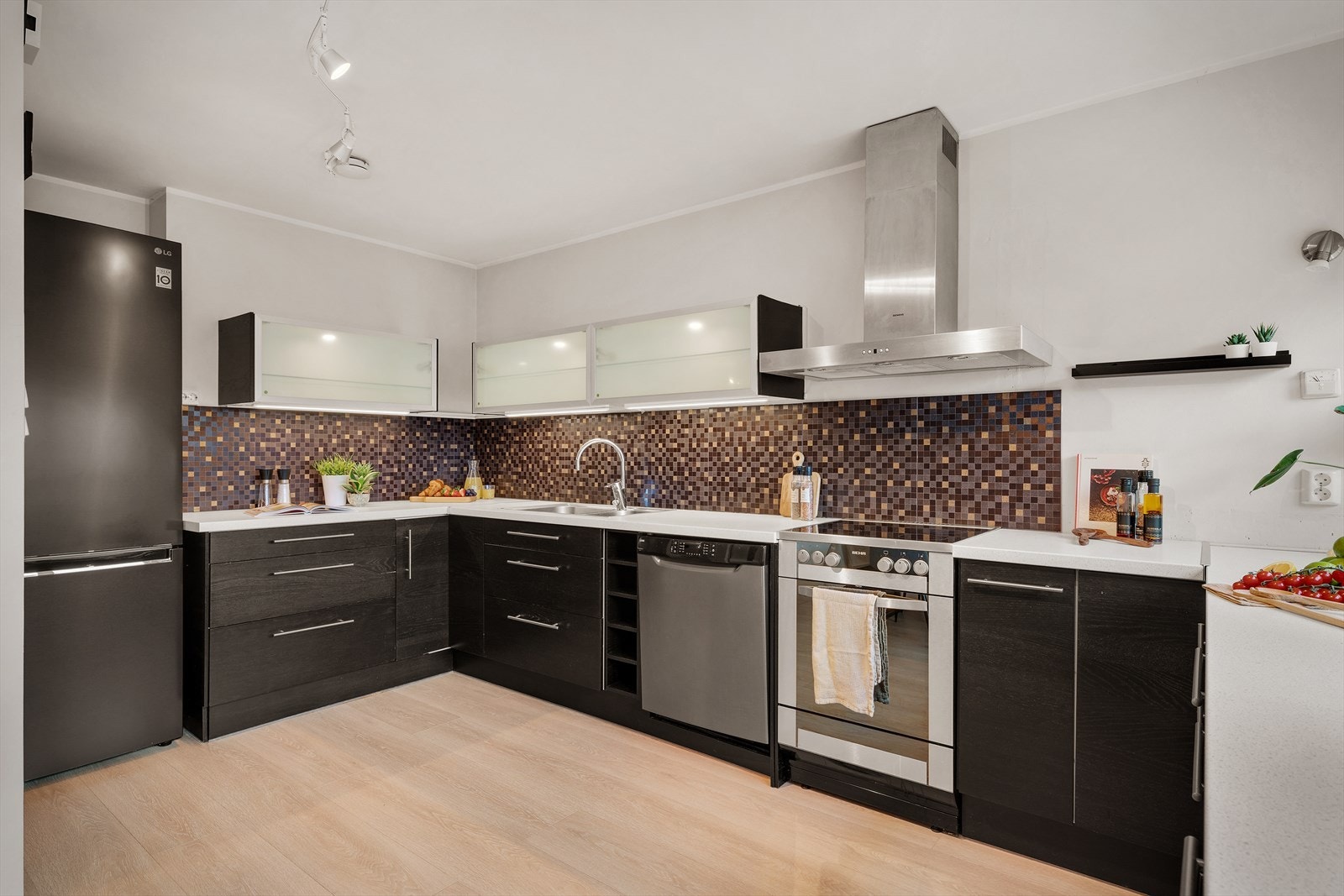 - Kjøkkeninnredingen var ny i 2016 - Galleribilde