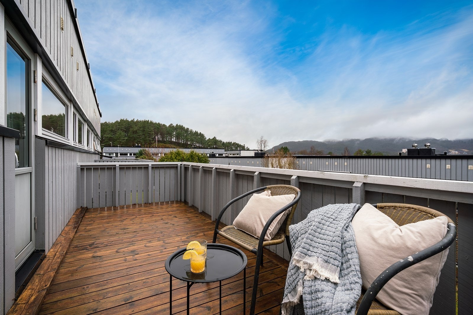 - Balkongen måler 11,2m² - Galleribilde