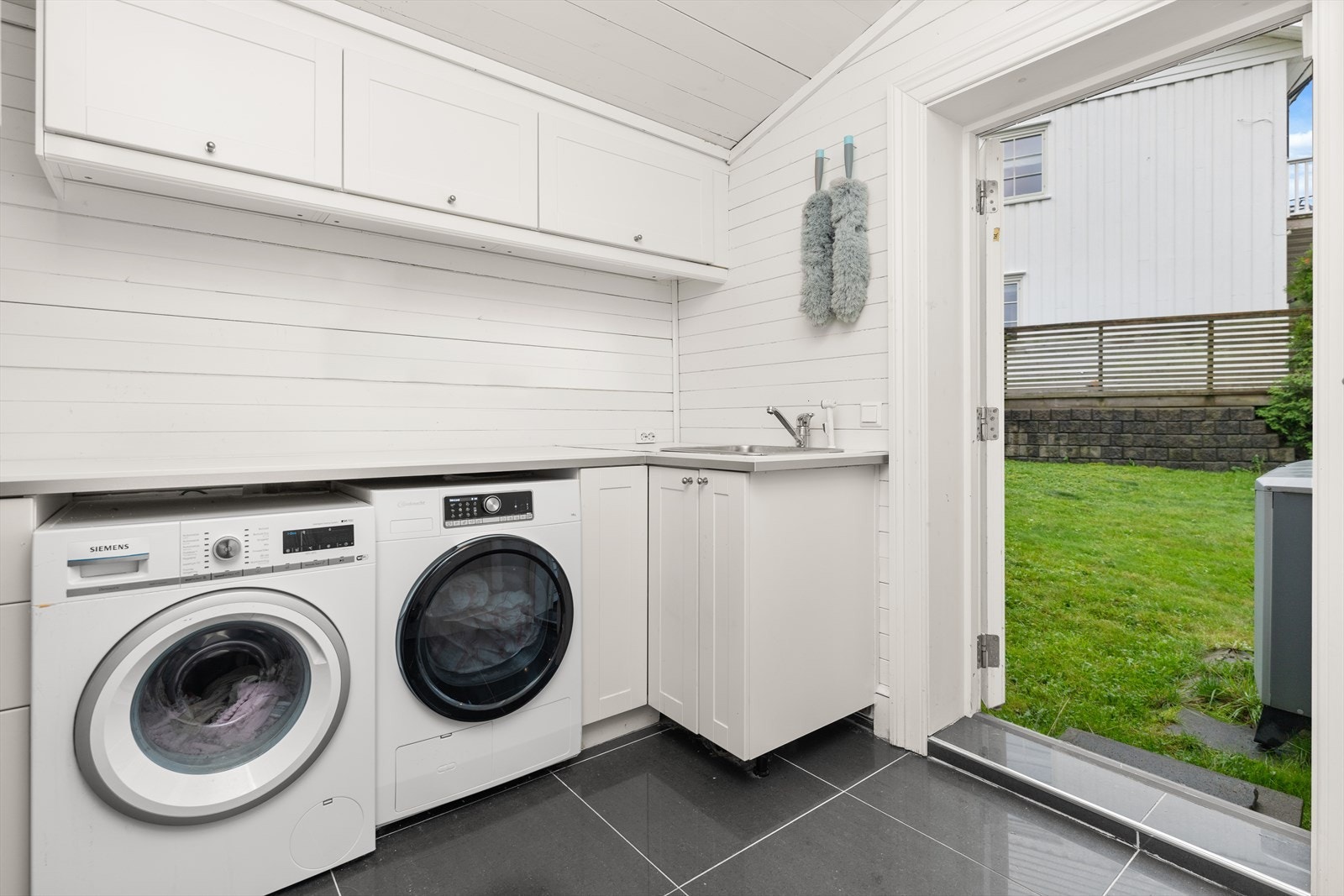 Vaskerom Galleribilde