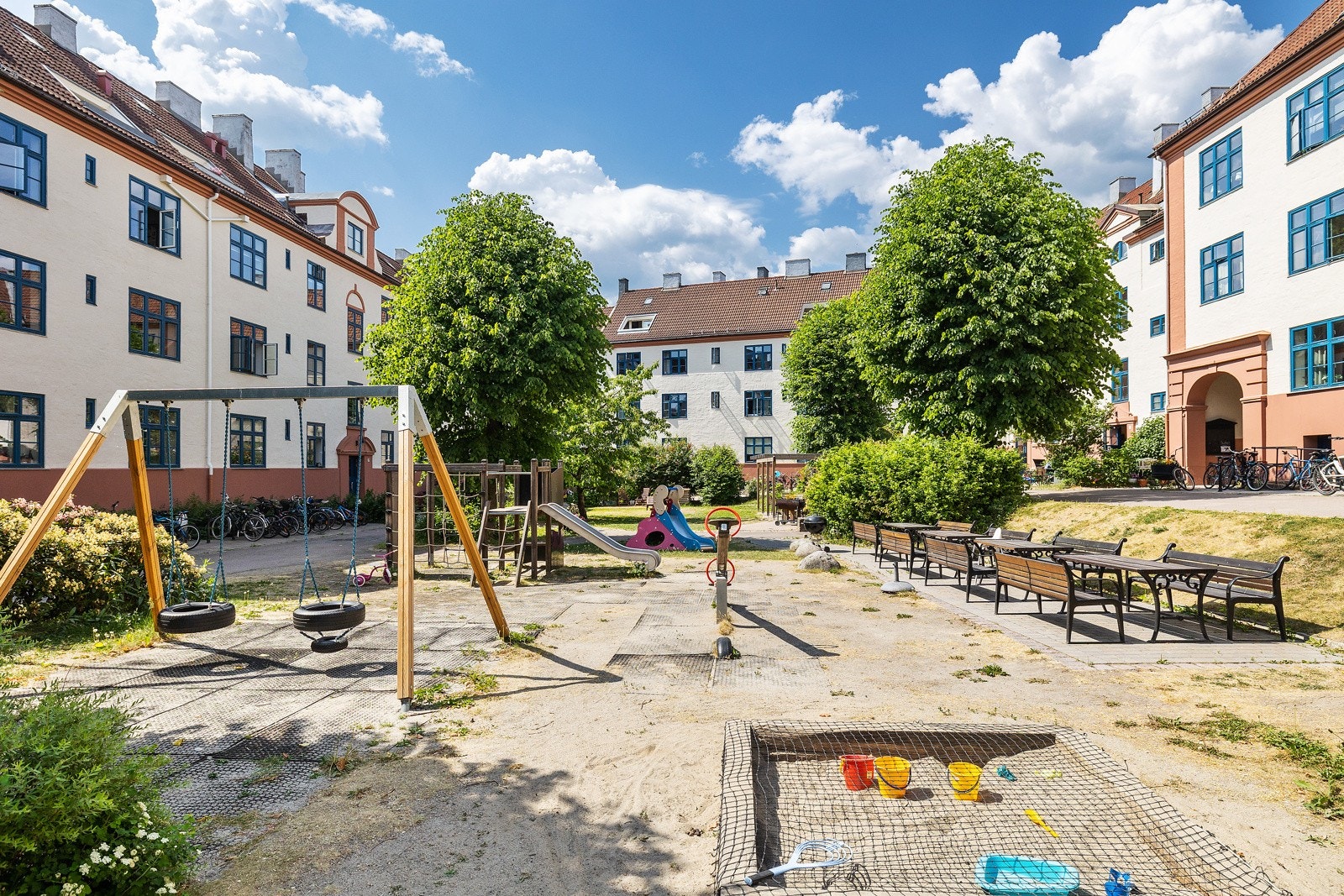 Lekeplass for de små. Galleribilde