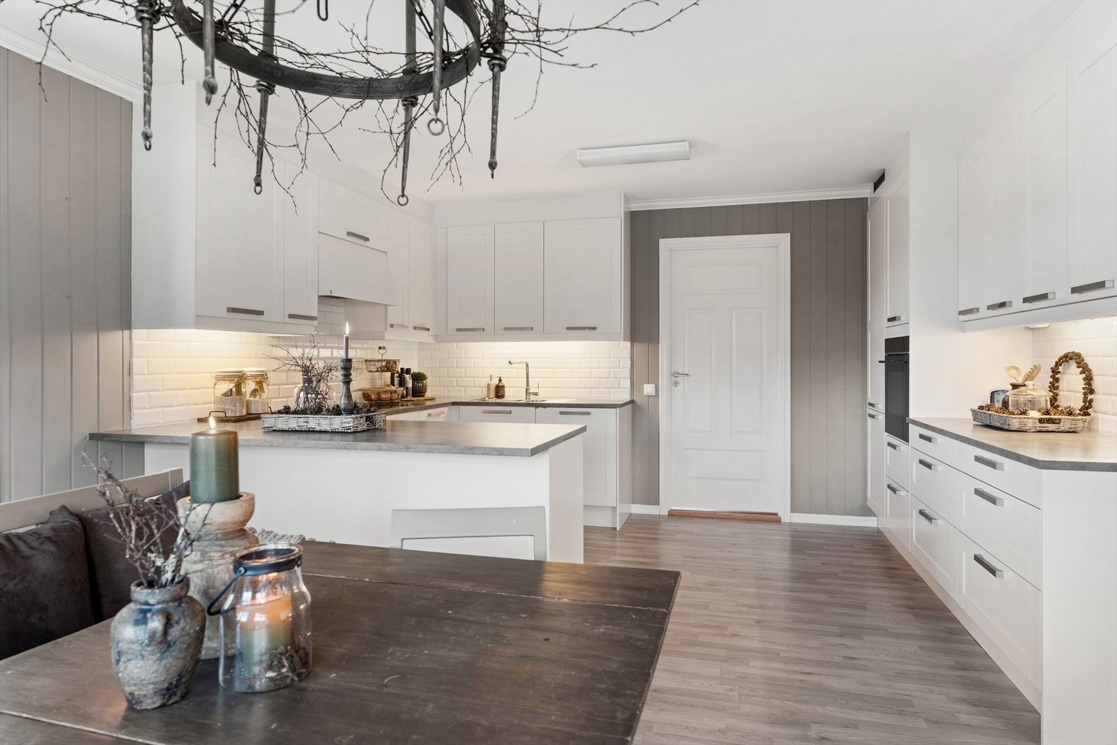 Det er kjøkkenventilator med avtrekk ut Galleribilde