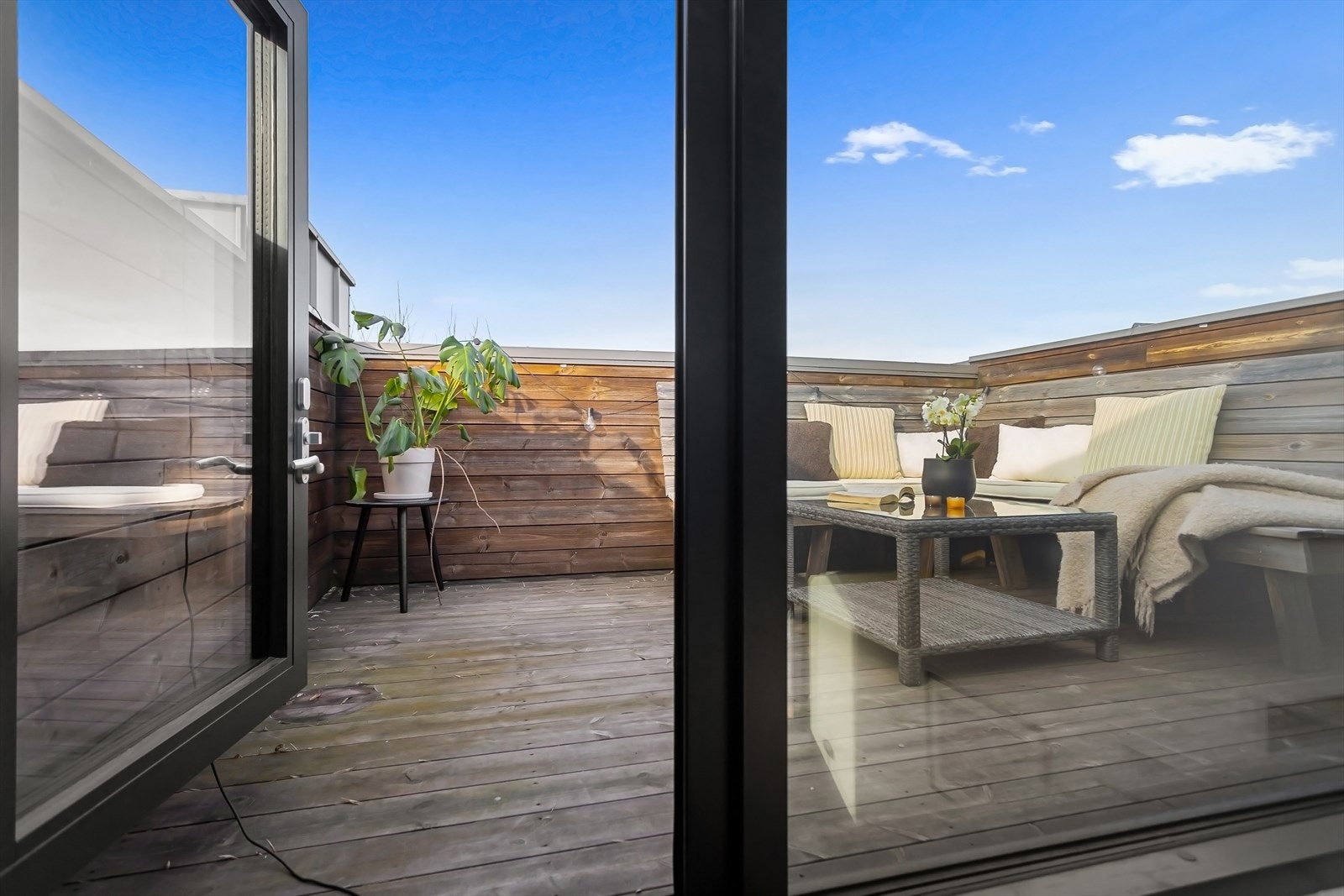 Fantastisk takterrasse med sol hele dagen og 360 utsikt Galleribilde