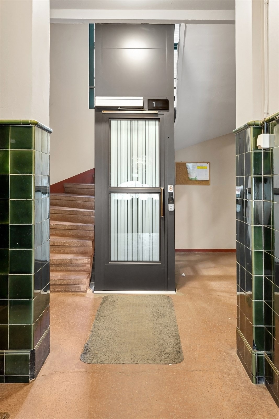 Heis i bygget Galleribilde