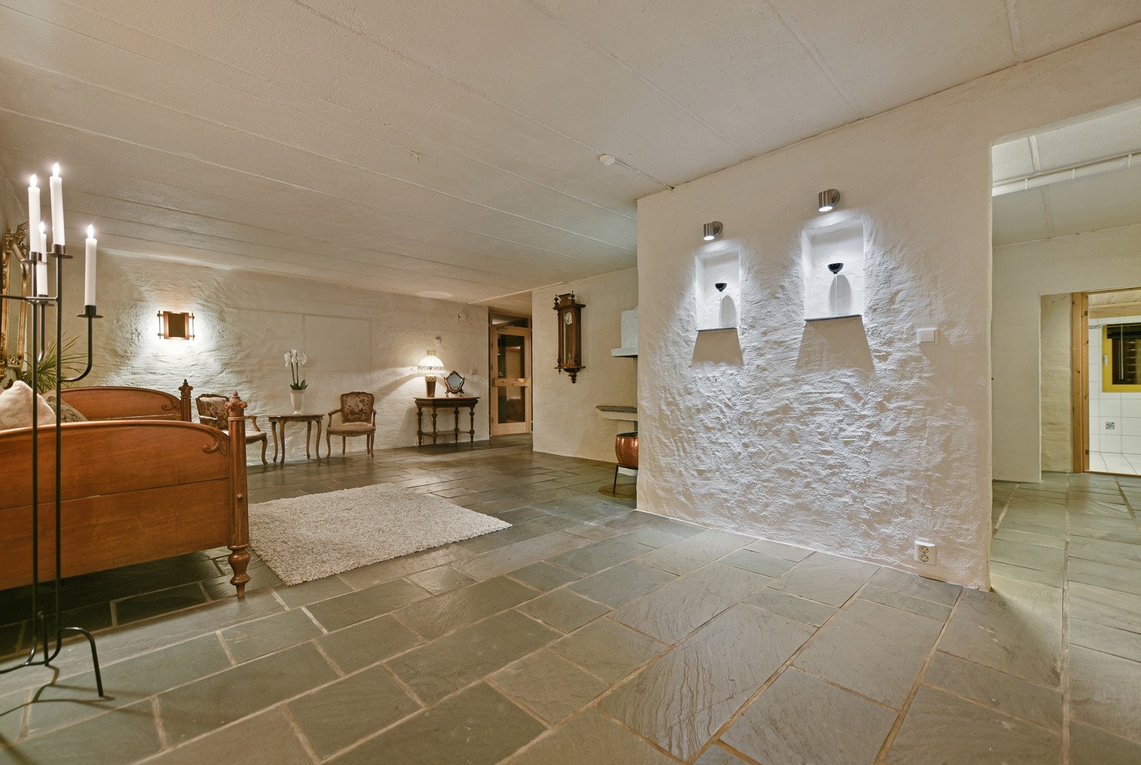 Det er en ekstra peisestue i 1. etasje. Galleribilde