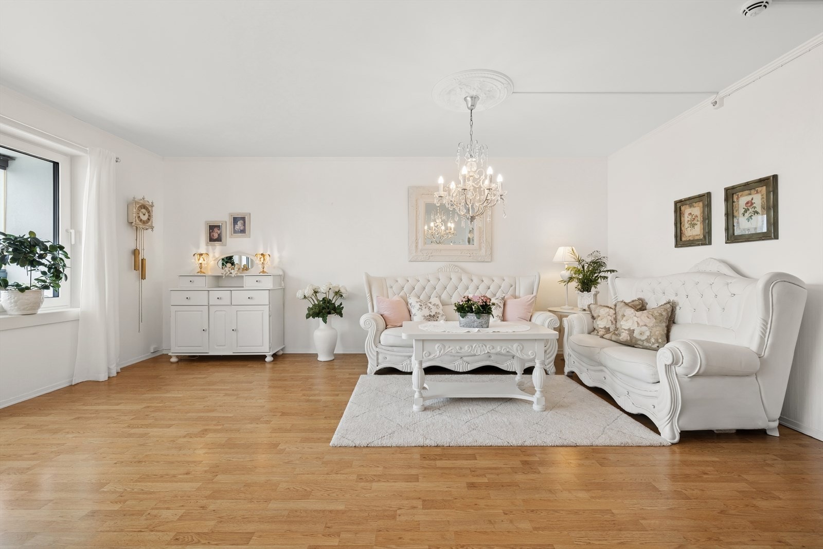 TV og internett fra Altibox er inkludert i felleskostnadene. Galleribilde