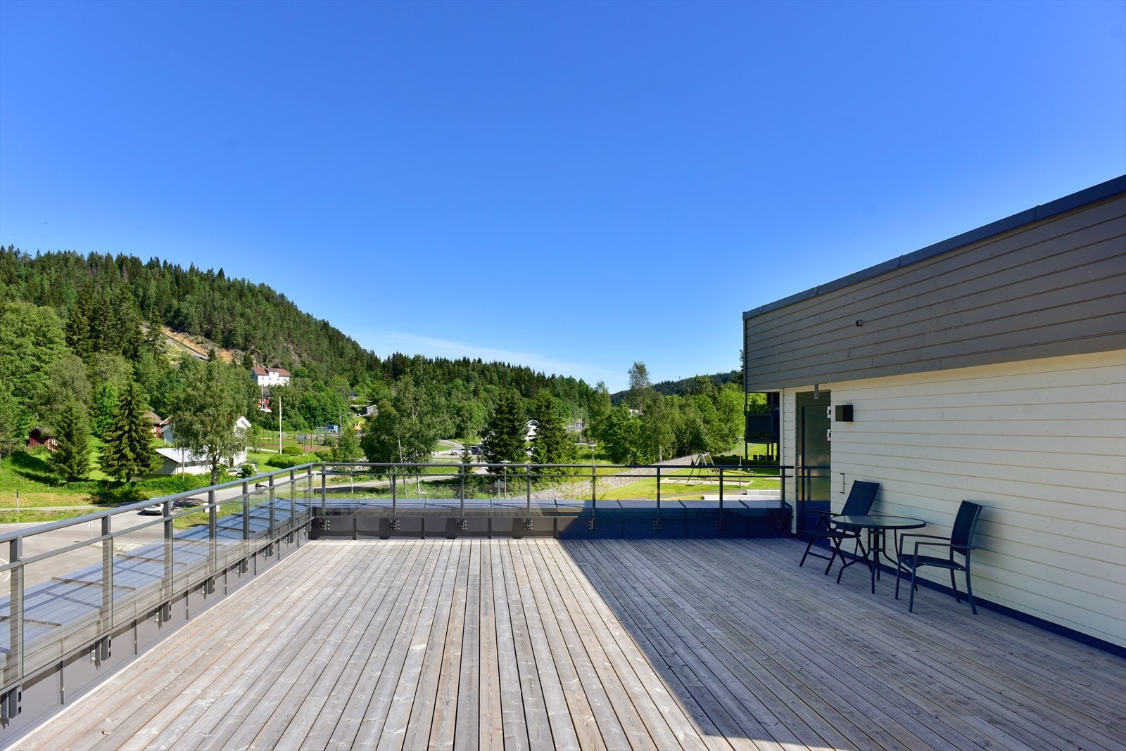 Denne er antatt på nærmere 100 kvm, men er ikke kontrollmålt. Galleribilde