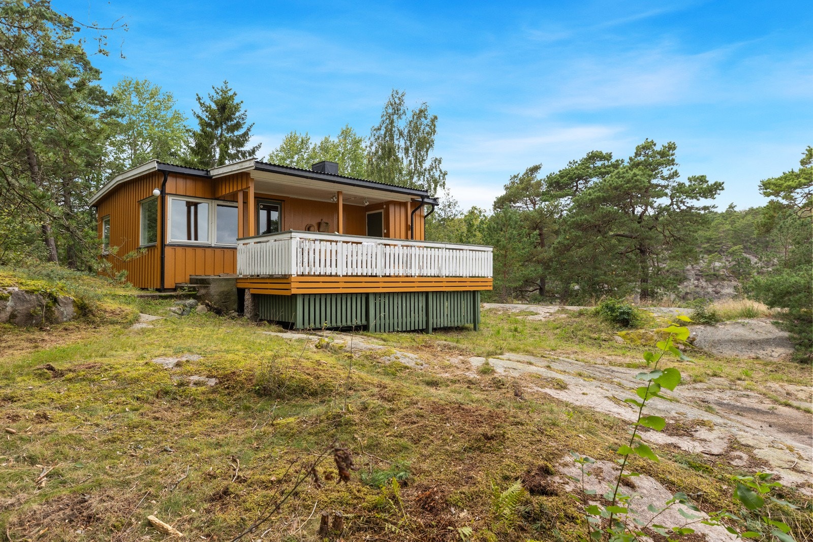 Stor eiet tomt på hele 1025m2. Galleribilde