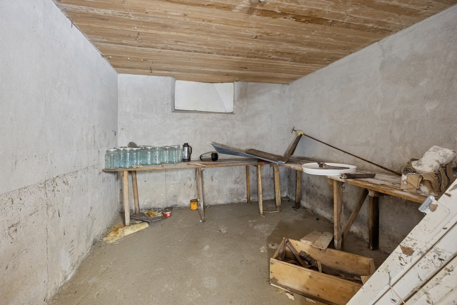 Bod i kjeller. Galleribilde