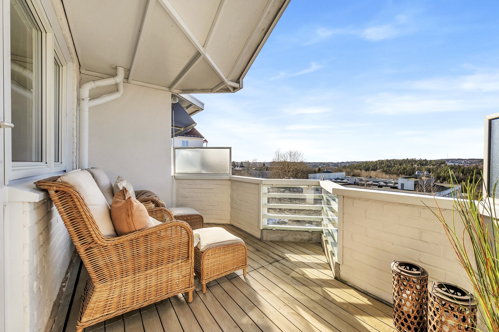 Utsikt mot sørvest. Galleribilde