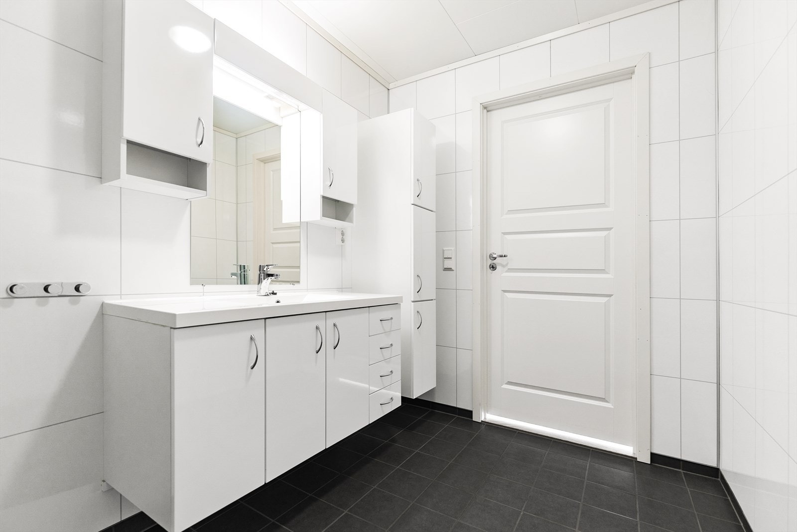 013_Lyst og fint baderom.jpg Galleribilde