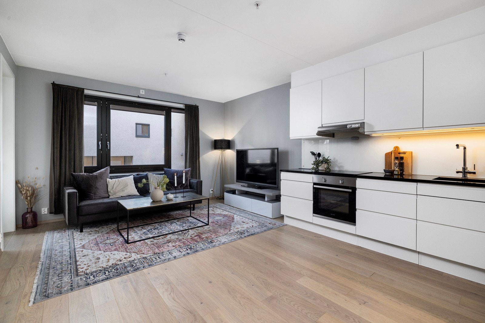 Proaktiv v/Fredrik Engebråten ønsker velkommen til Engene 43! Galleribilde