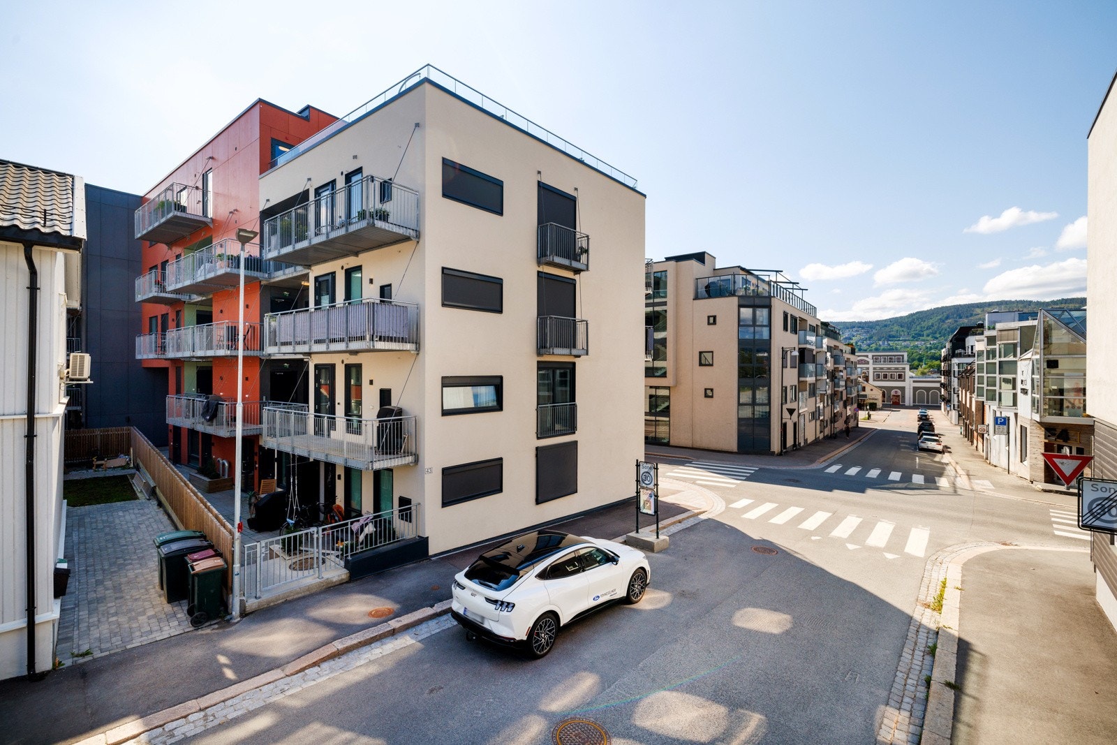 Inngangsparti Galleribilde