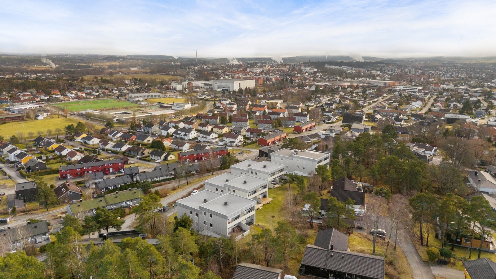 Populær beliggenhet med nærhet til både sentrum og marka. Galleribilde