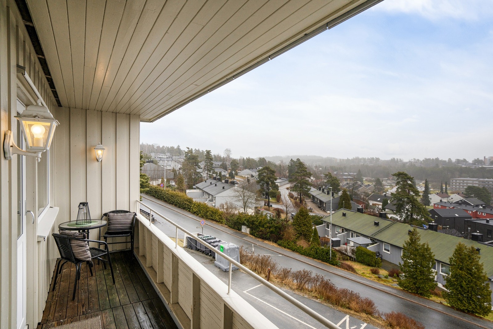 Rett i nærheten finner du inngangen til Sarpsborgmarka med lysløype og fine turområder. Galleribilde