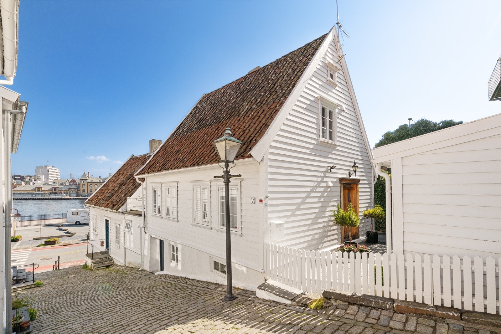 EIE Eiendomsmegling ved Jr. Partner Håkon Hovland presenterer Clausegata 2! Galleribilde