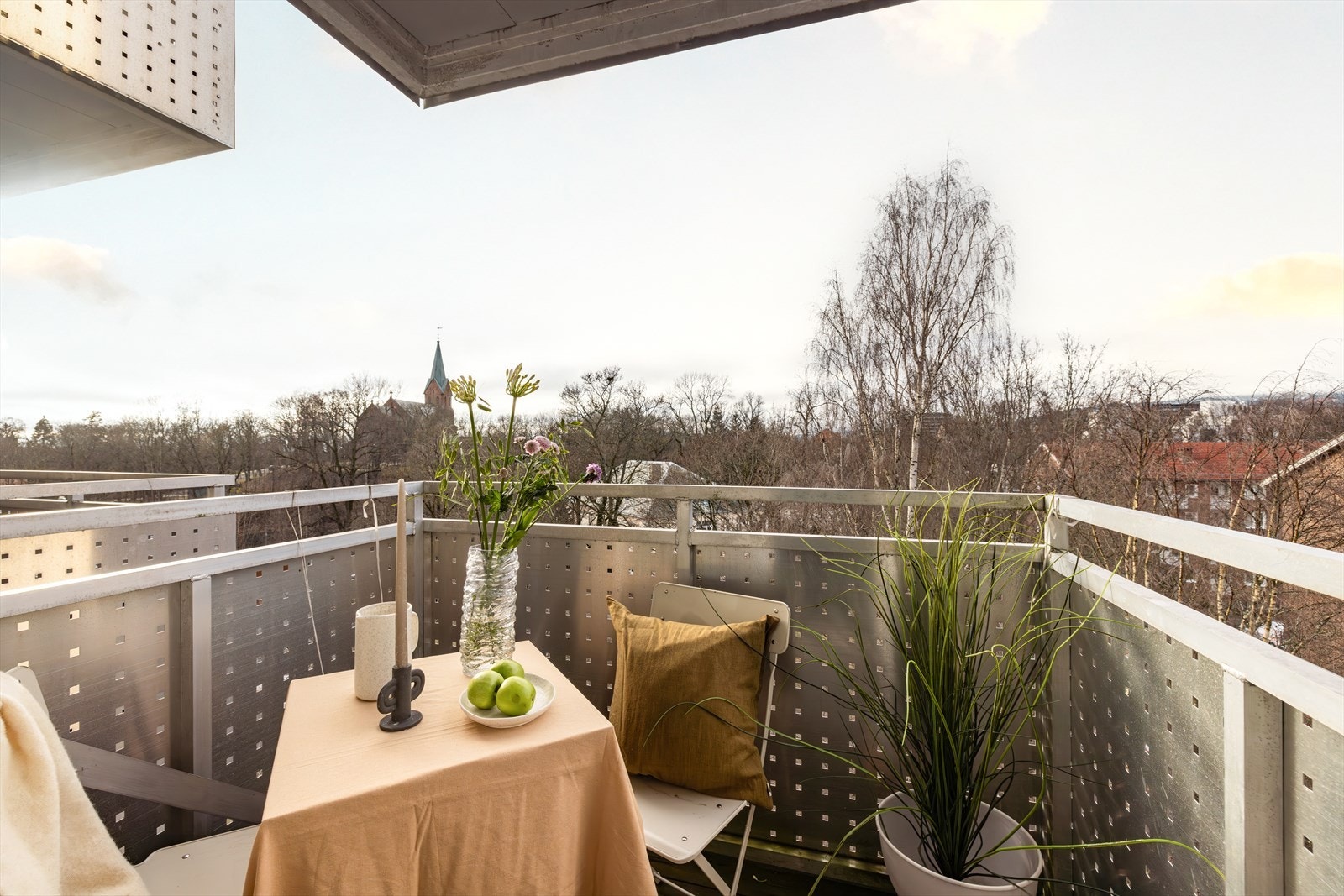 Her kan man nyte en fin morgen før dagen starter. Galleribilde