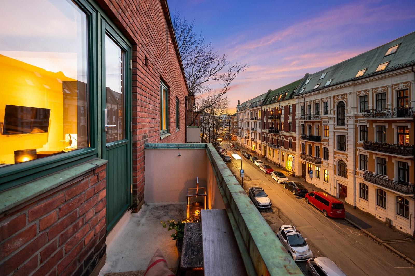 Fine forutsetninger for å kunne nyte årets varme dager like utenfor egen stue. Galleribilde