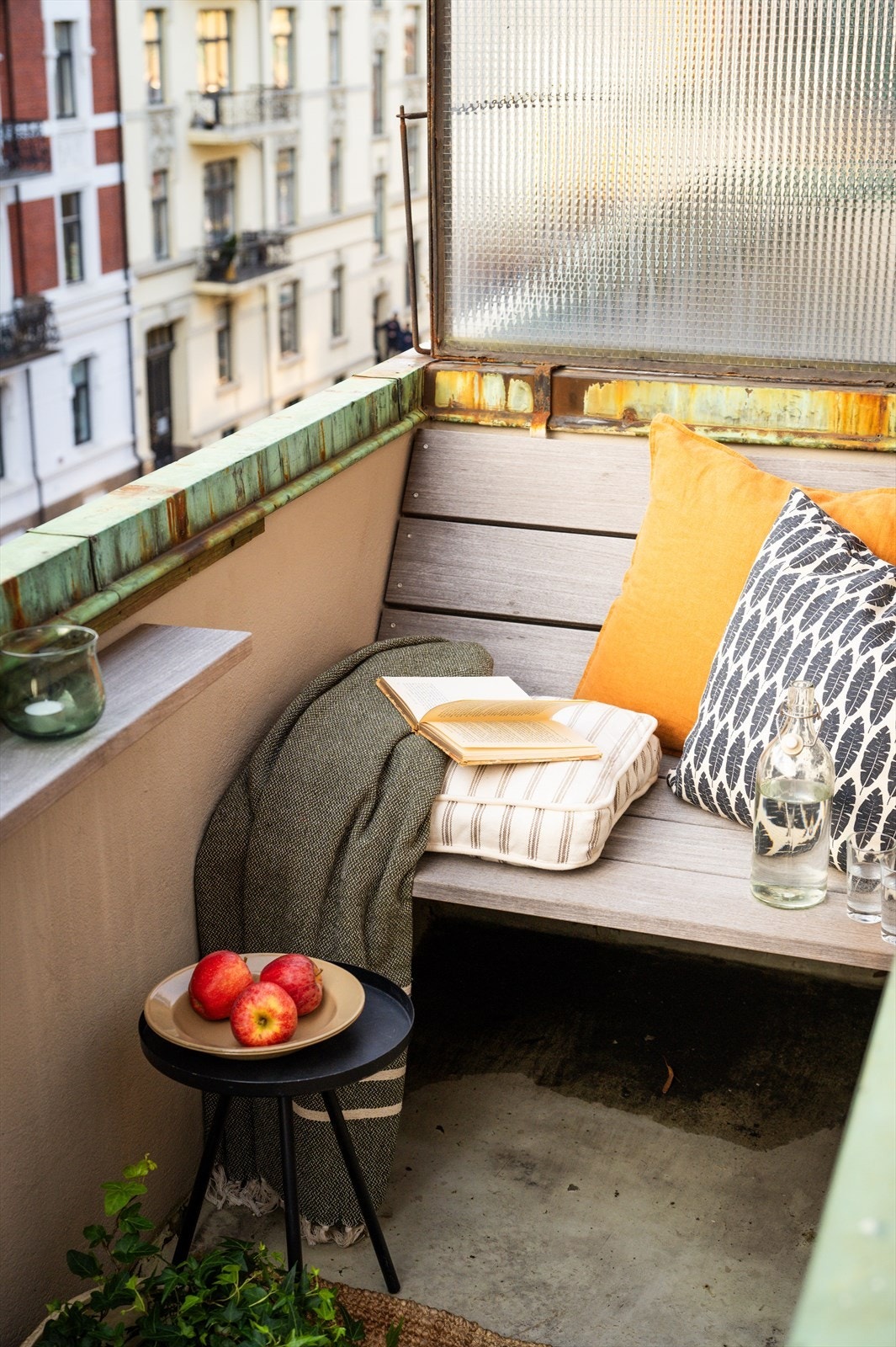 Det planlegges en rehabilitering av balkonger våren 2025. Galleribilde