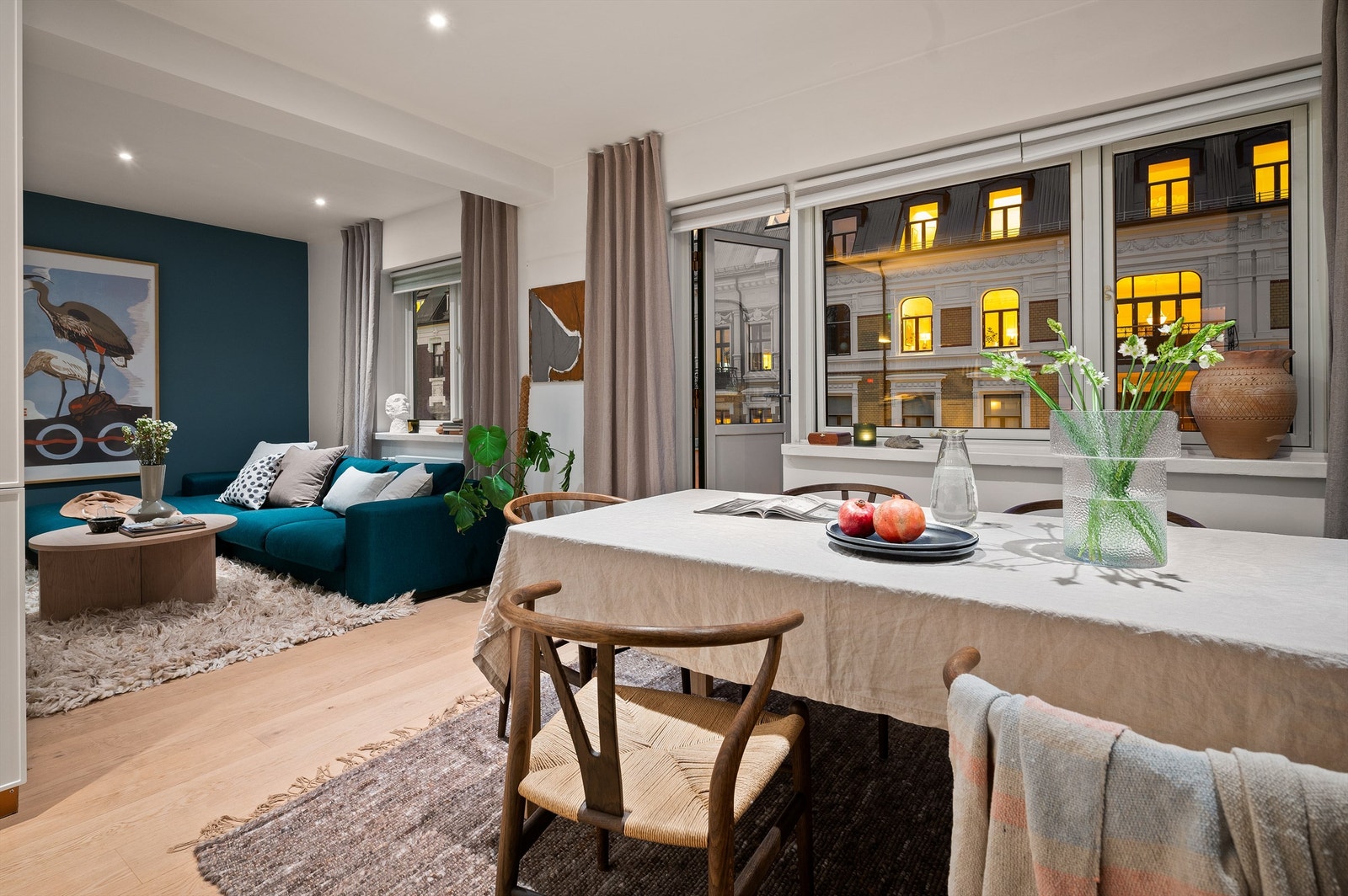 Videre inn i leiligheten finner vi en koselig stue. Galleribilde