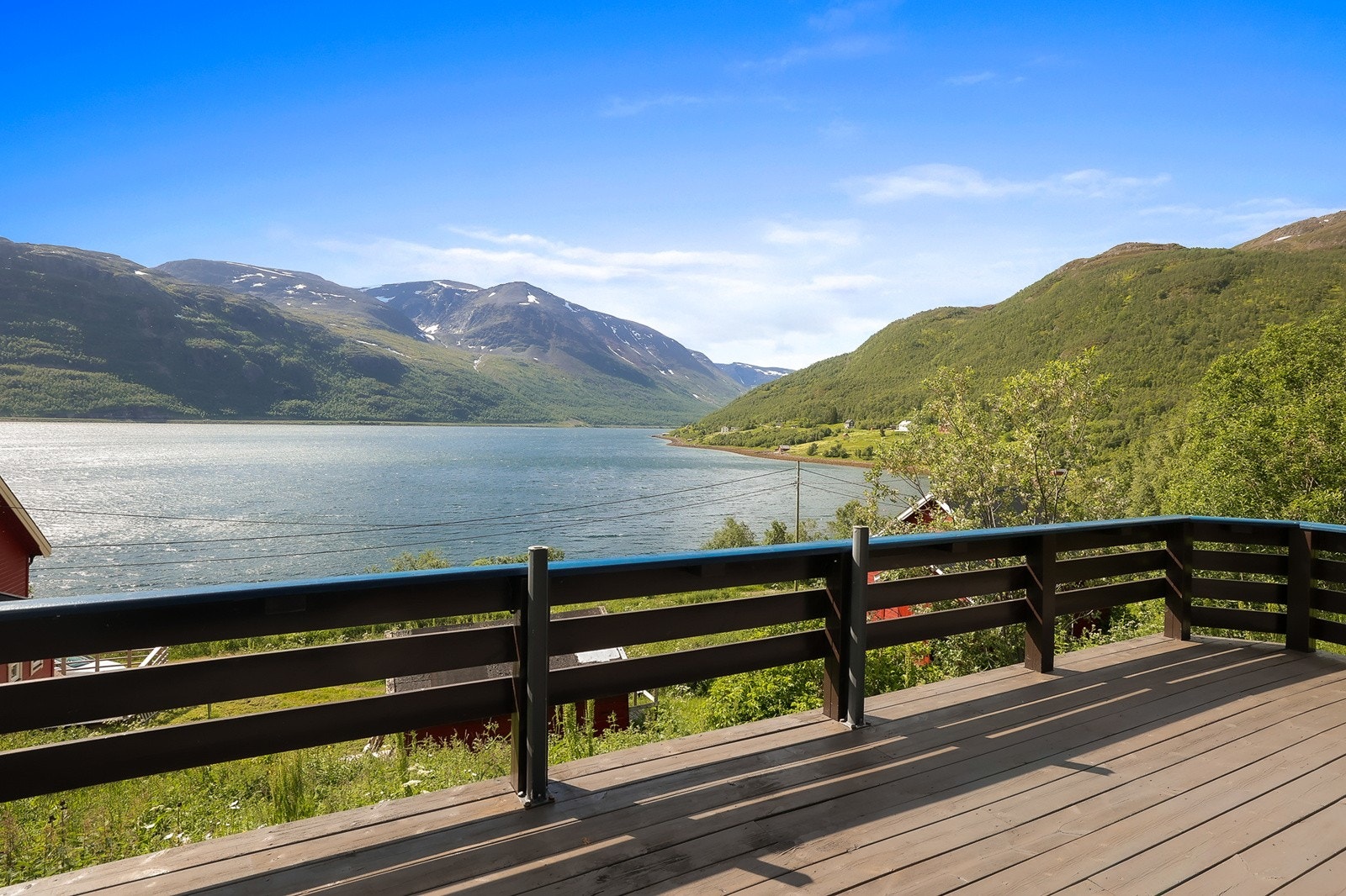 Nydelig sjøutsikt fra hytten Galleribilde