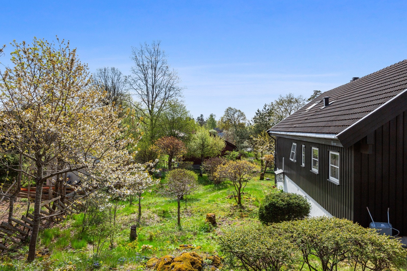 Velkommen til denne flotte familieboligen på "toppen av Jeløy"! Galleribilde