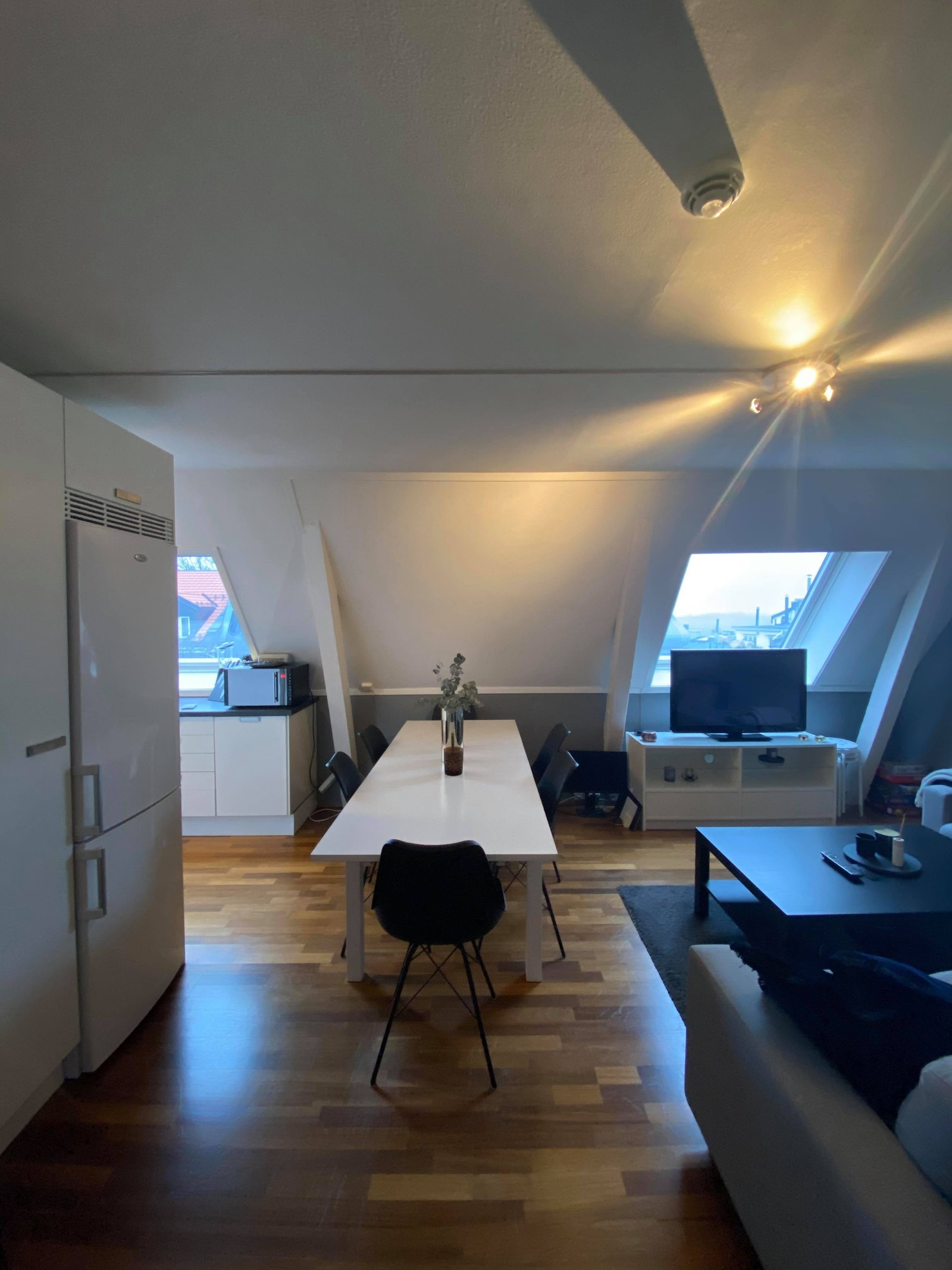 Romslig stue Galleribilde