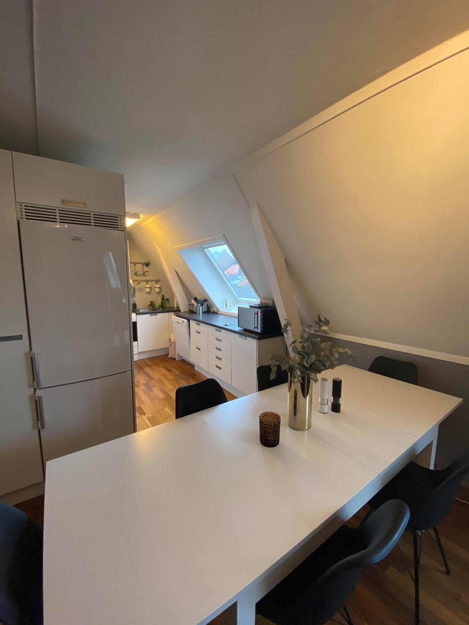 Stue/kjøkken Galleribilde
