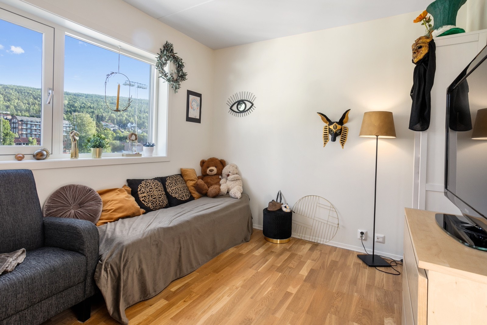 To romslige soverom på hhv. 11,5 kvm og 7,5 kvm. Galleribilde