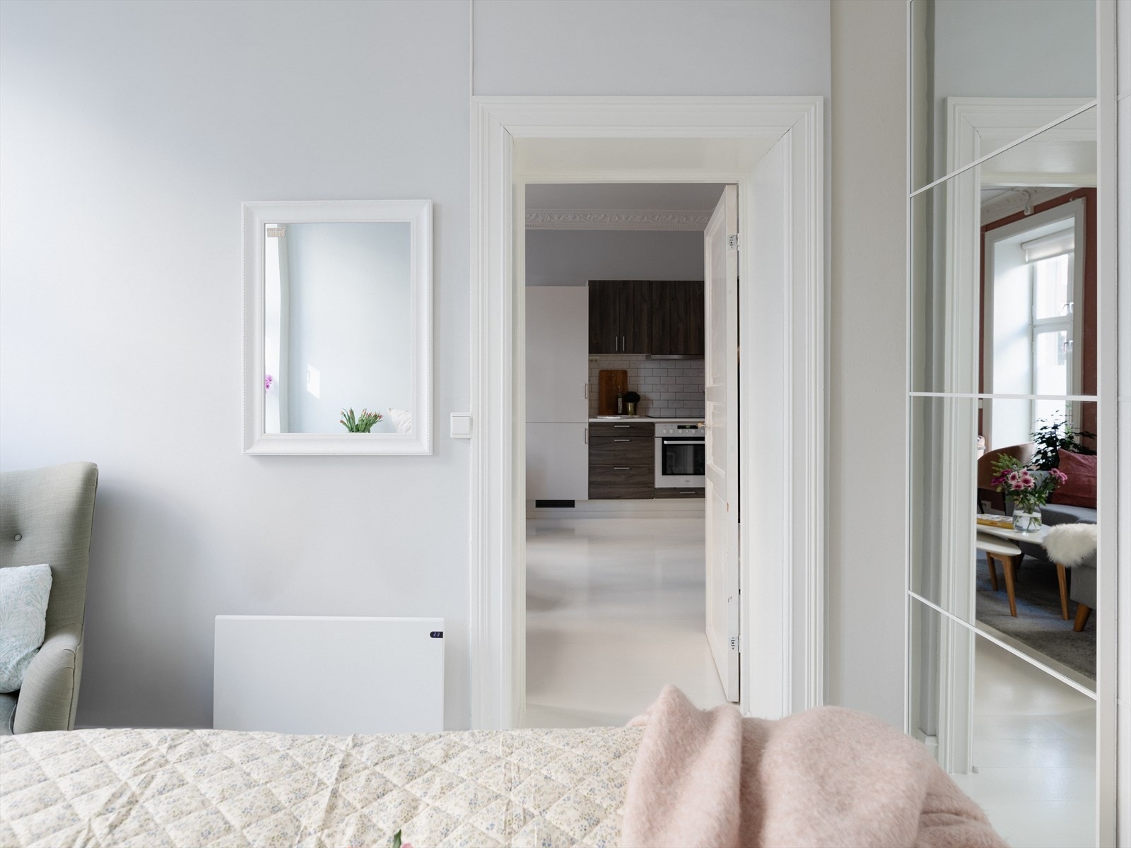 Rommet har adkomst fra stuen. Galleribilde