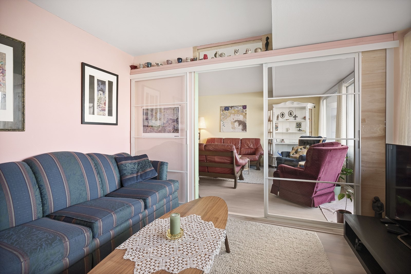 Tv-stue (Opprinnelig soverom 3. Rommet kan med enkle grep tilbakeføres til soverom) Galleribilde