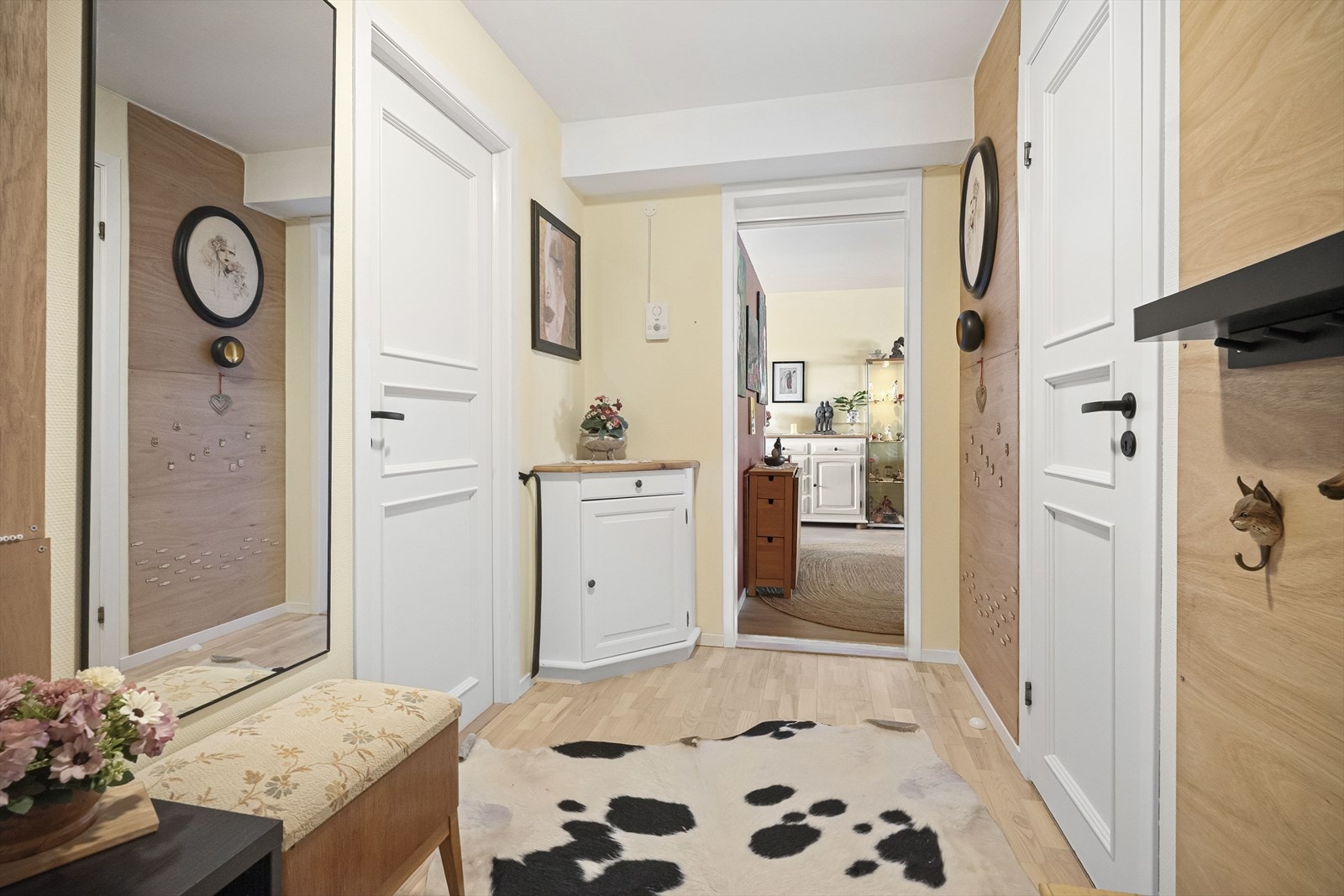 Entré/gang Galleribilde