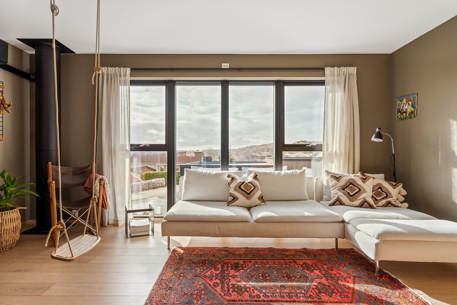 Stue 2. etg med flott utsikt. Galleribilde