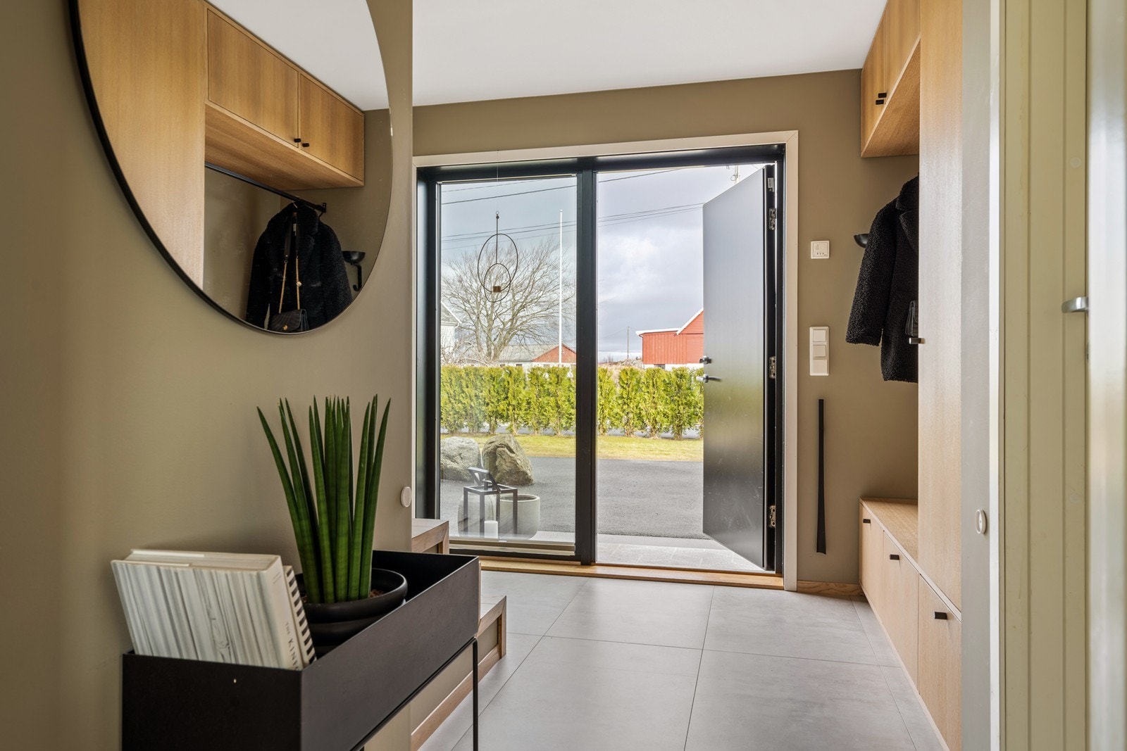 Gang/hall. Galleribilde