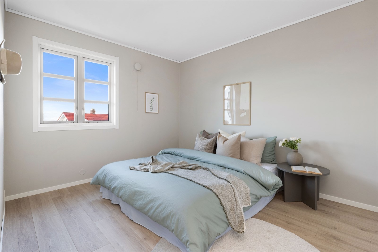 Soverommet er på hele 12 kvm. Galleribilde