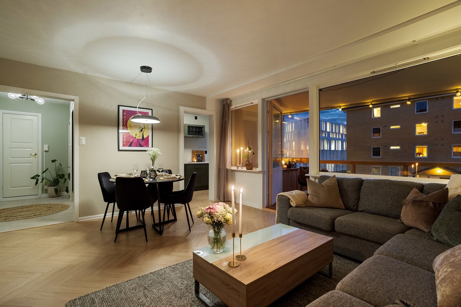 Velkommen til Abels gate 20 A! Ypperlig 2-roms med svært sentral og attraktiv plassering på Øya knappe 5 min gange fra Høyskoleparken. Galleribilde