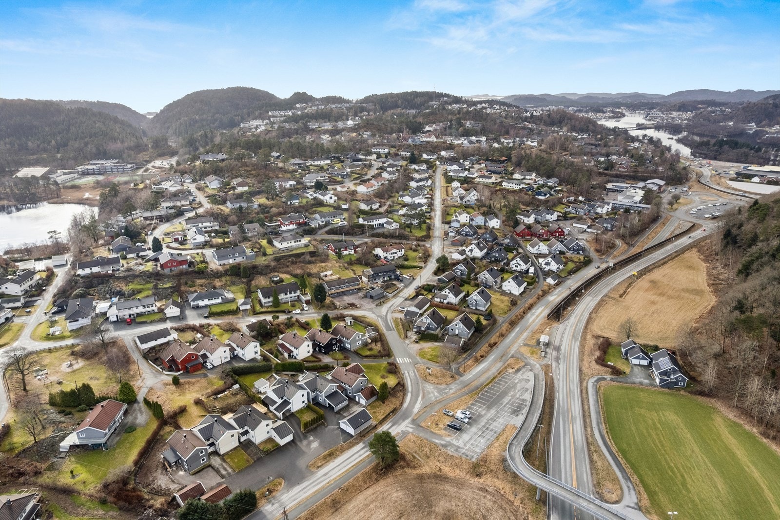 Boligen ligger sentralt til på Ime I. Galleribilde