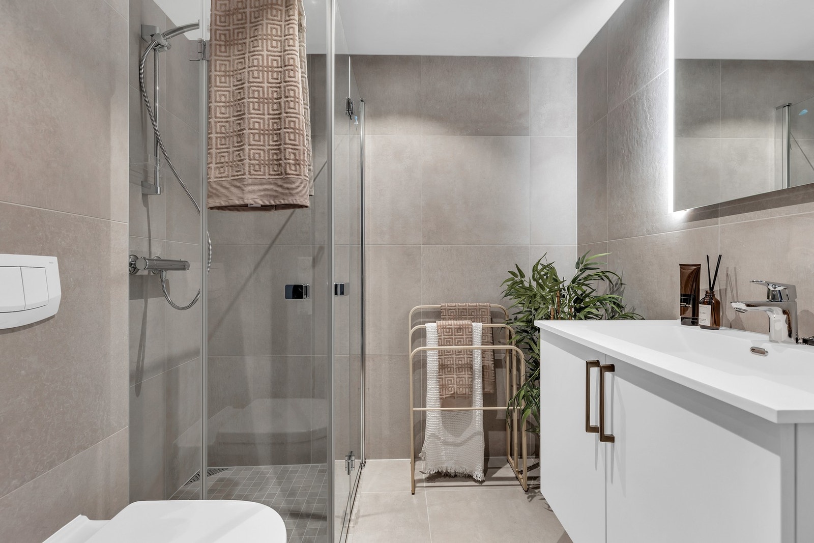 BAD | I tilknytting til hovedsoverom Galleribilde