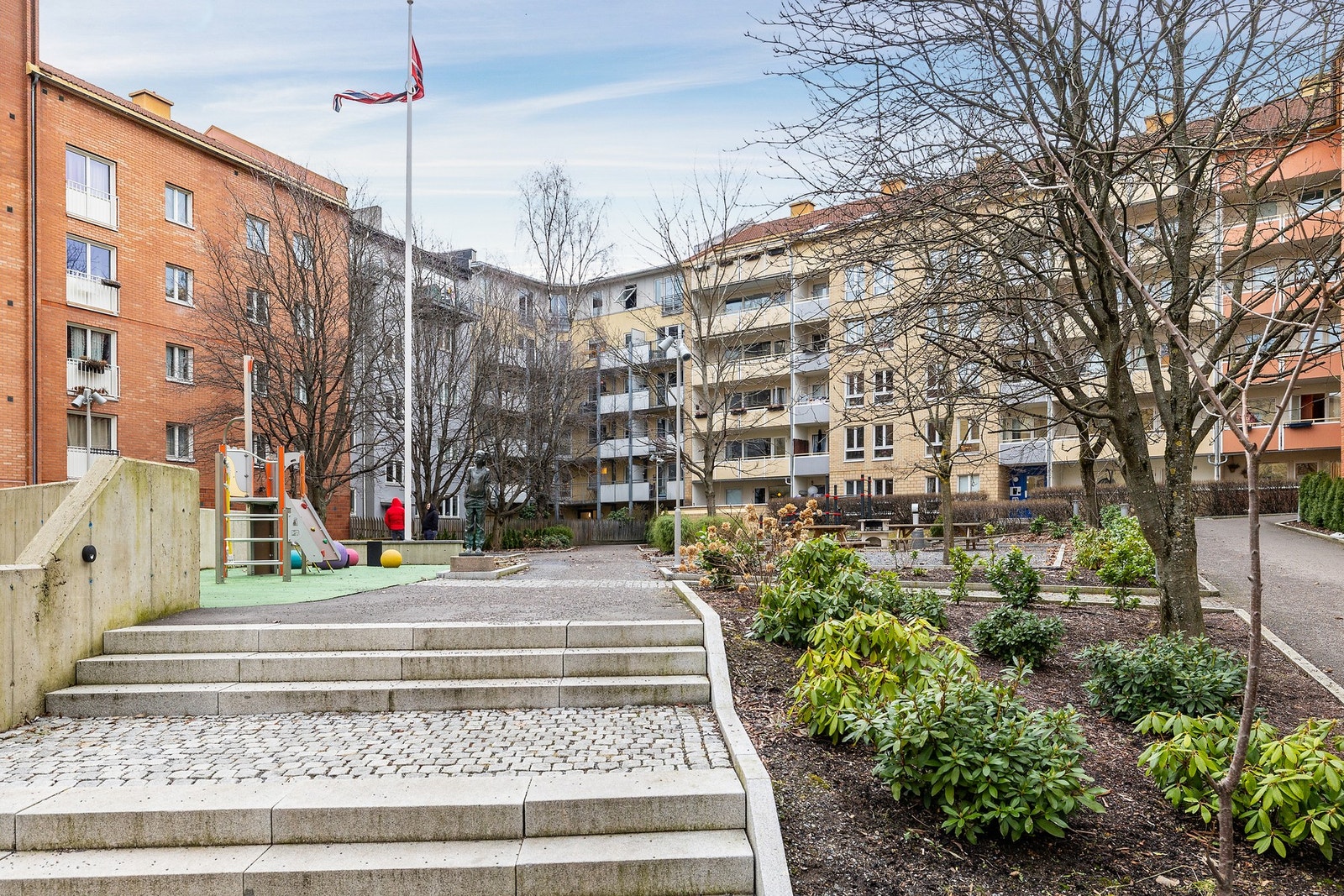 Ákonto varmtvann og bredbånd er inkludert i felleskostnader. Galleribilde