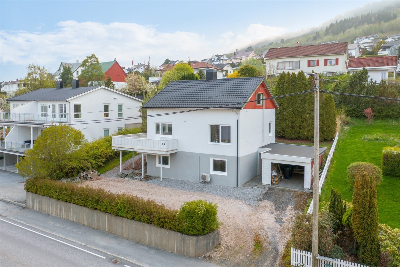 Altandør og vinduer skiftet i 2023/24 Galleribilde