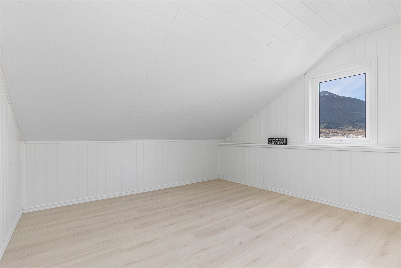 Soverom loft Galleribilde