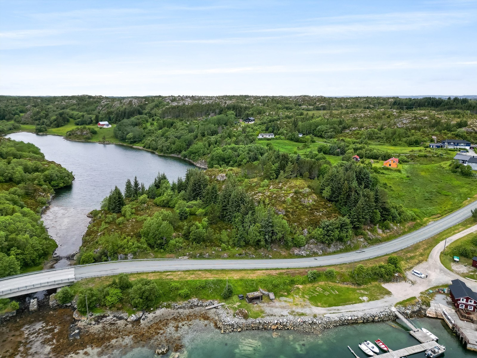 Velkommen på visning! Dette er en bortgjemt perle du bare må se og oppleve. Galleribilde