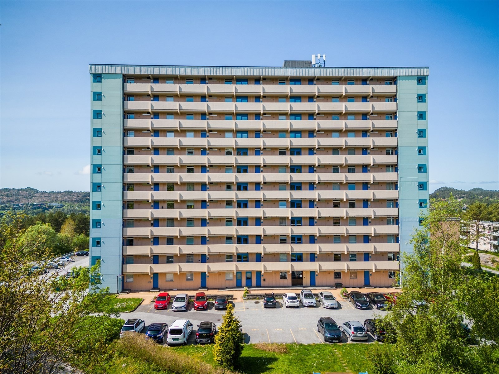 - Borettslaget har lokaler til utleie for kr. 500,- - Galleribilde