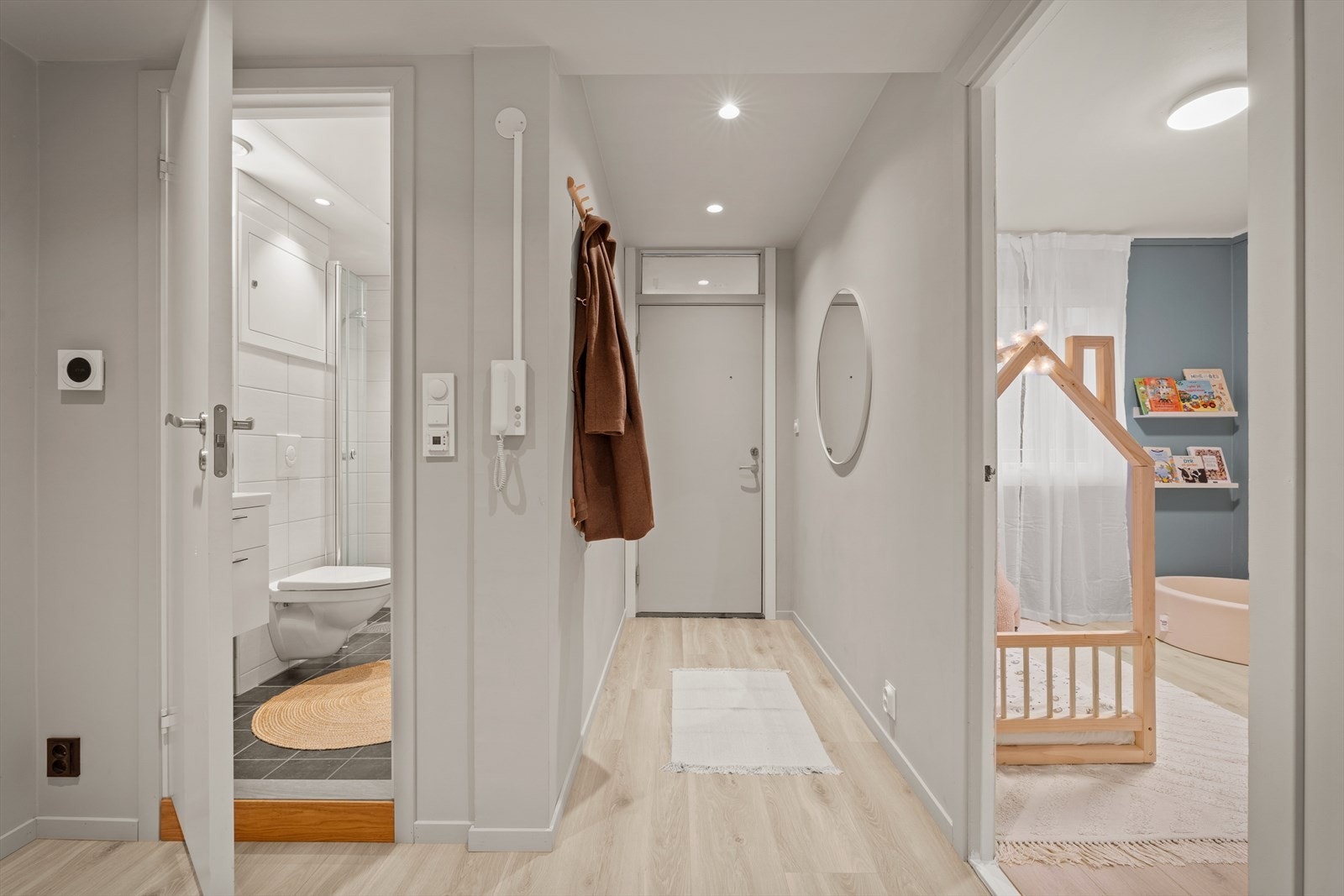 - Velkommen inn til visning! - Galleribilde