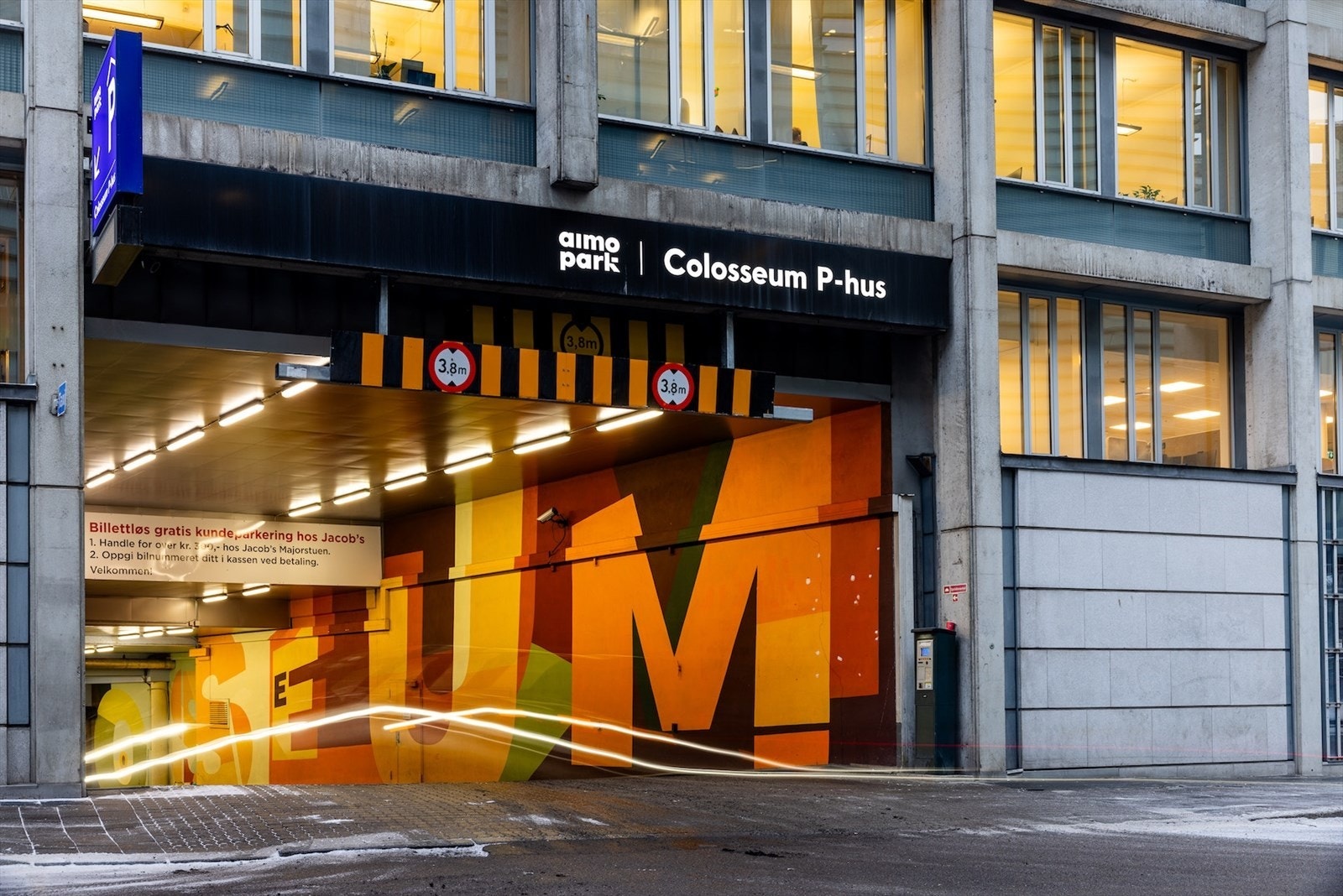 Fint beliggende på Majorstuen med innkjøring fra Essendrops gate, i samme nedkjøring som Jacobs Galleribilde