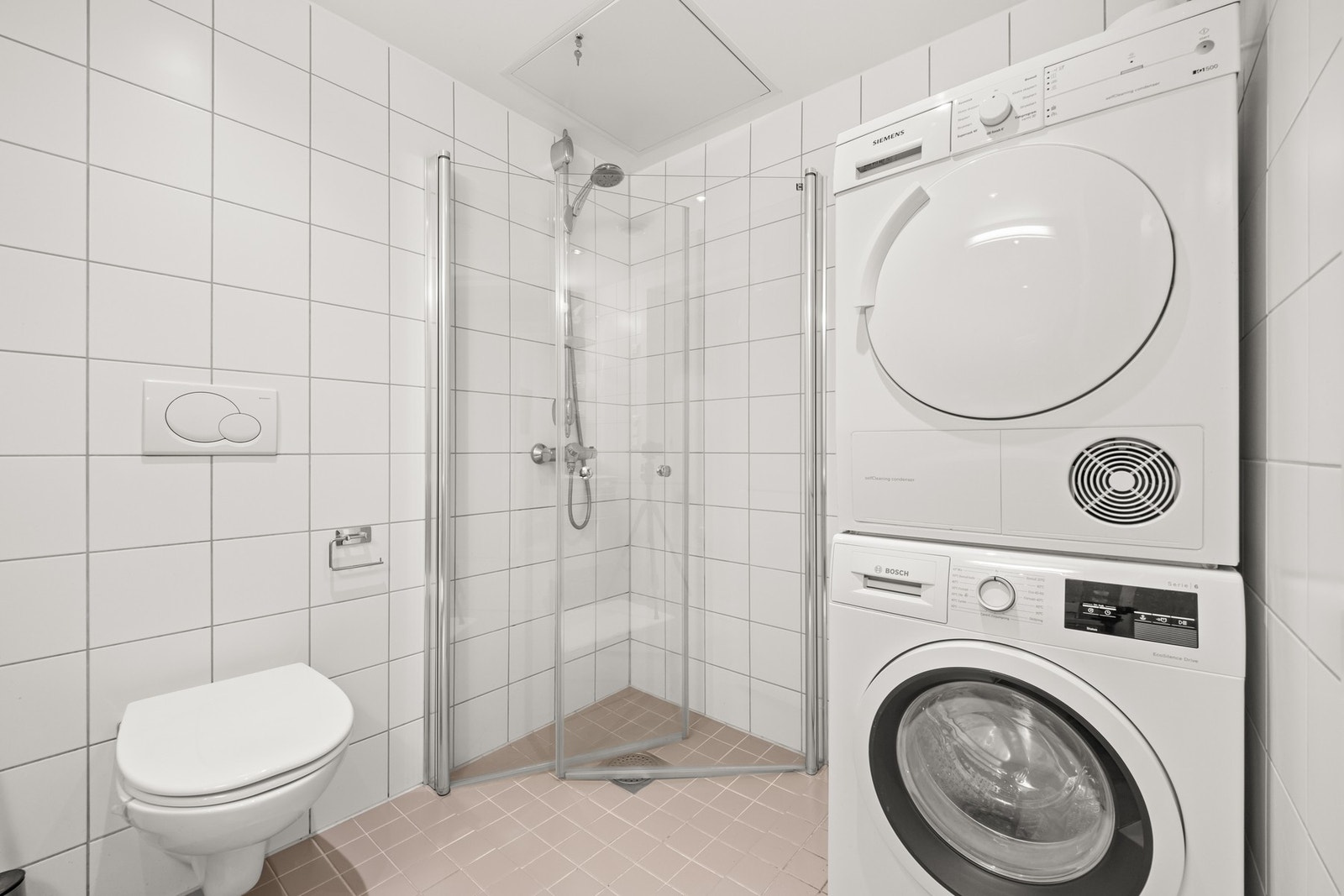 Det er opplegg for vaskemaskin og tørketrommel Galleribilde